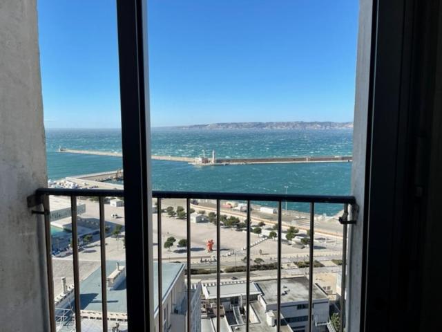 Vue Mer Le Panoramique Vieux-Port De มาร์กเซย ภายนอก รูปภาพ